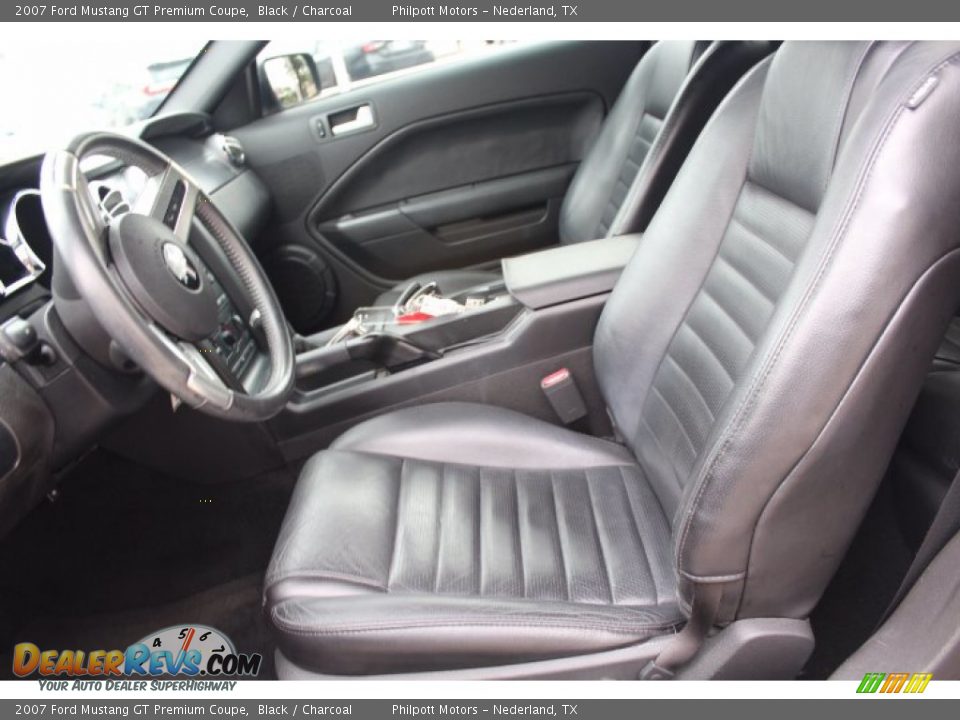 2007 Ford Mustang GT Premium Coupe Black / Charcoal Photo #10