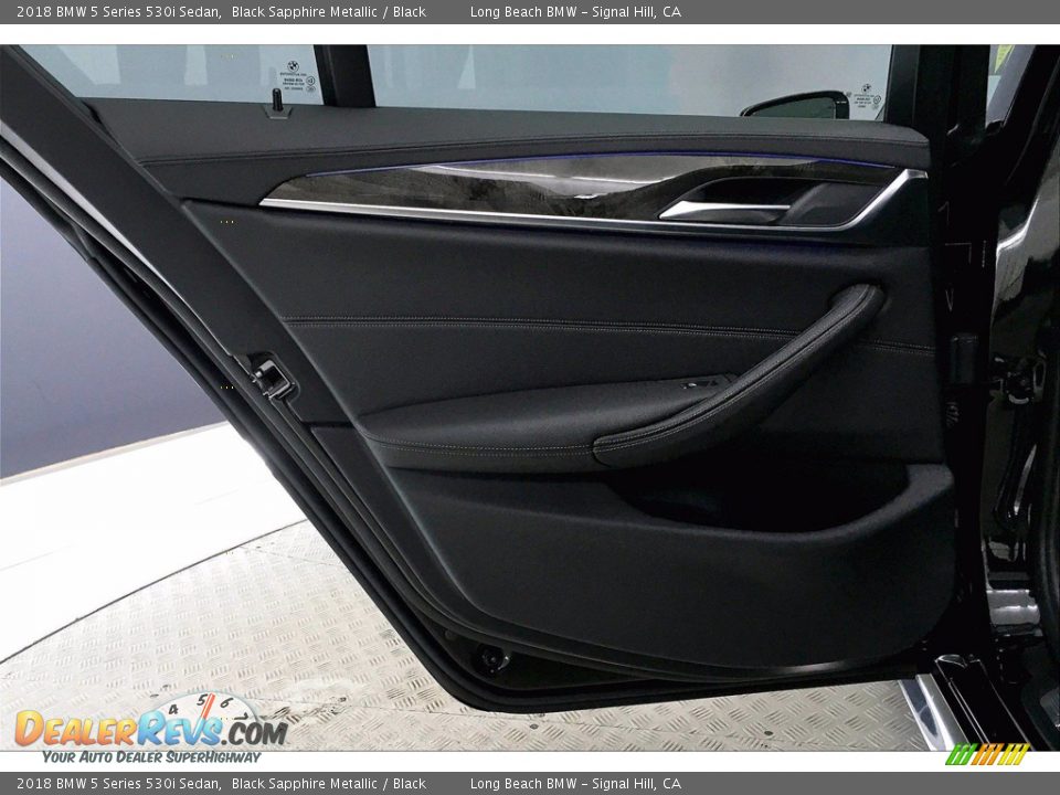 2018 BMW 5 Series 530i Sedan Black Sapphire Metallic / Black Photo #25