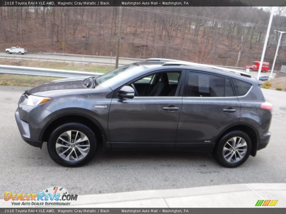 2018 Toyota RAV4 XLE AWD Magnetic Gray Metallic / Black Photo #11