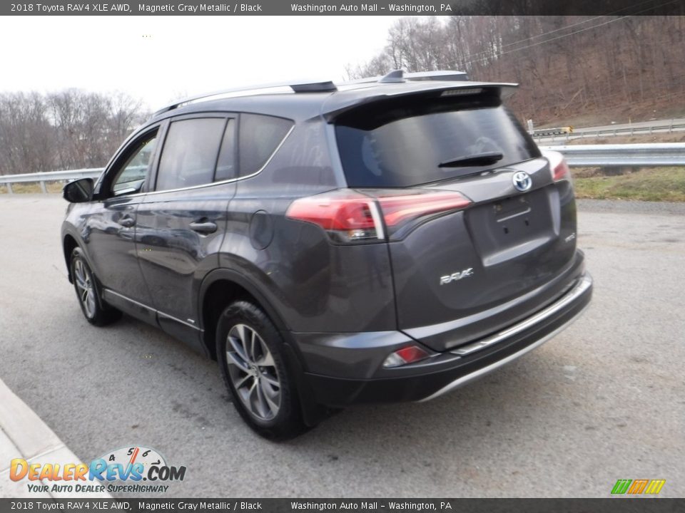 2018 Toyota RAV4 XLE AWD Magnetic Gray Metallic / Black Photo #12