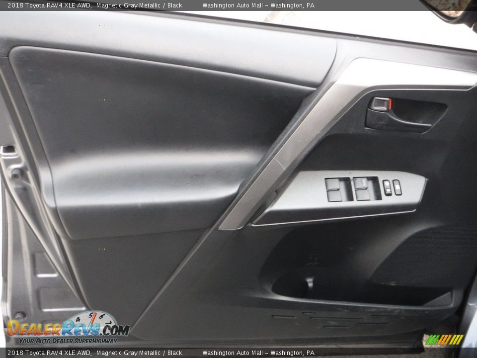 2018 Toyota RAV4 XLE AWD Magnetic Gray Metallic / Black Photo #16