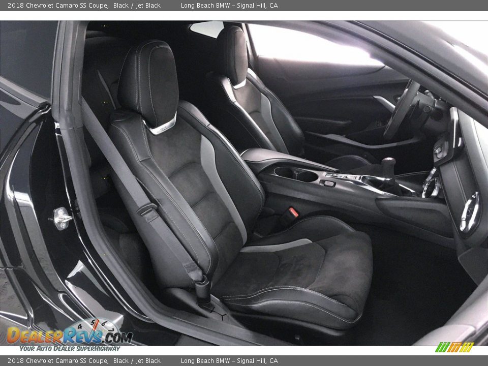 Front Seat of 2018 Chevrolet Camaro SS Coupe Photo #6