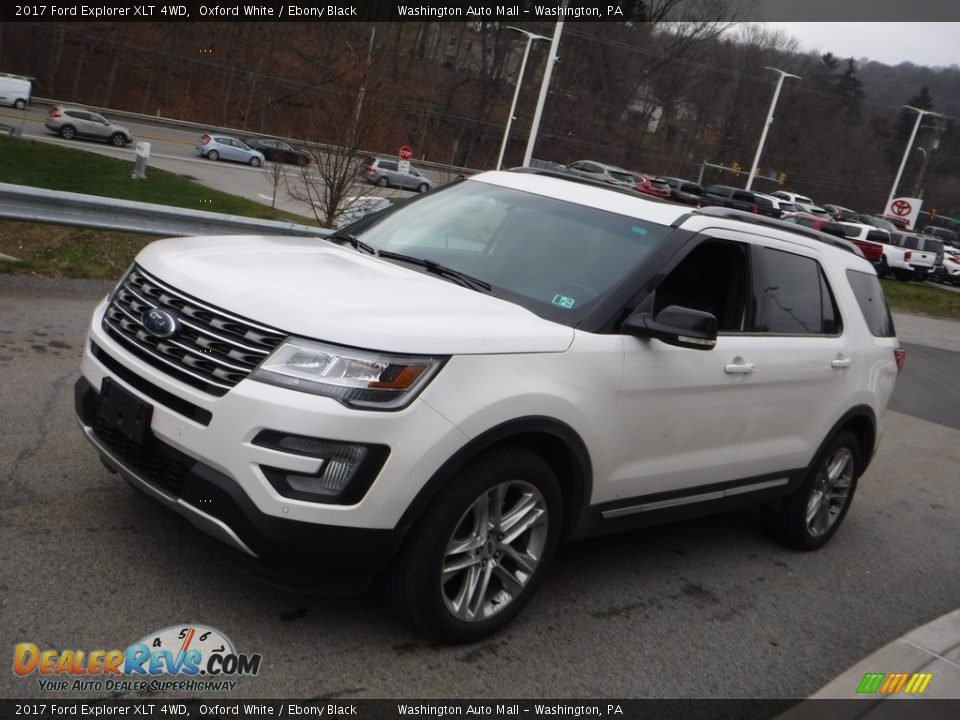 2017 Ford Explorer XLT 4WD Oxford White / Ebony Black Photo #11