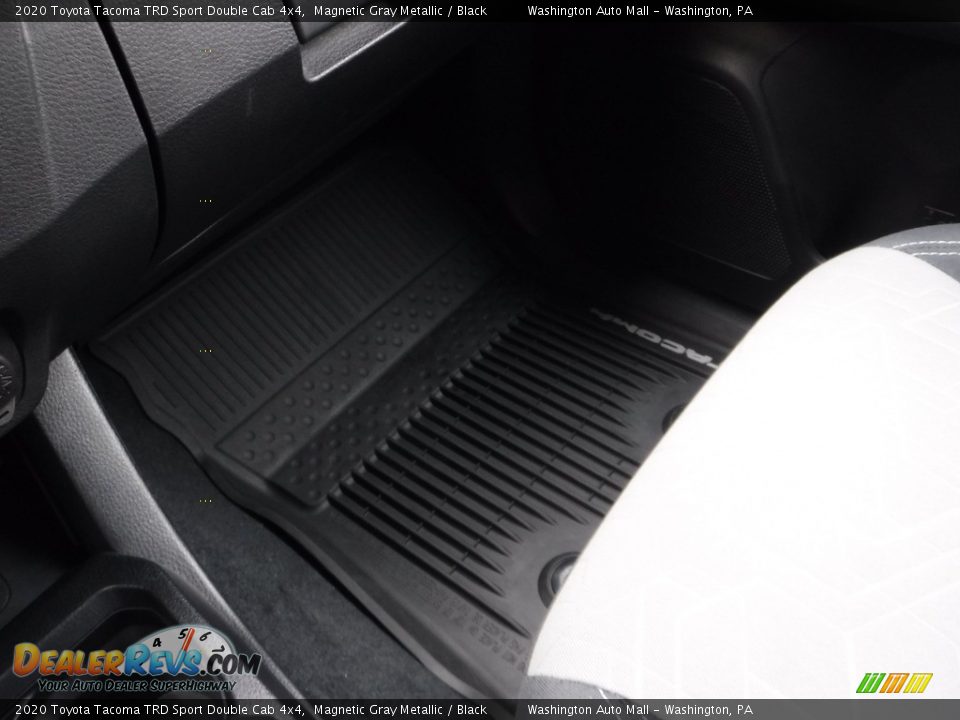2020 Toyota Tacoma TRD Sport Double Cab 4x4 Magnetic Gray Metallic / Black Photo #23