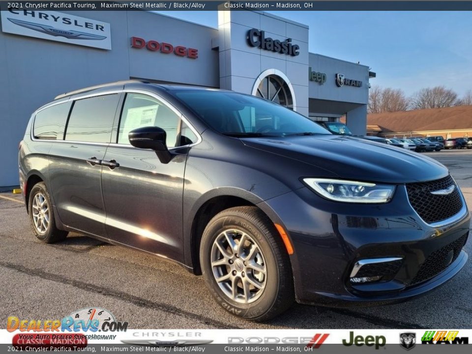 2021 Chrysler Pacifica Touring Maximum Steel Metallic / Black/Alloy Photo #1