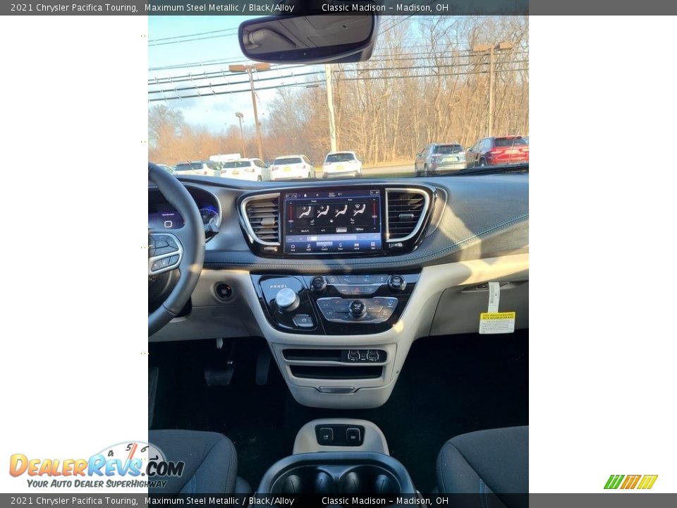 2021 Chrysler Pacifica Touring Maximum Steel Metallic / Black/Alloy Photo #8