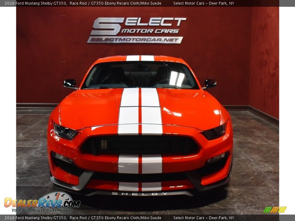 2019 Ford Mustang Shelby GT350 Race Red / GT350 Ebony Recaro Cloth/Miko Suede Photo #2