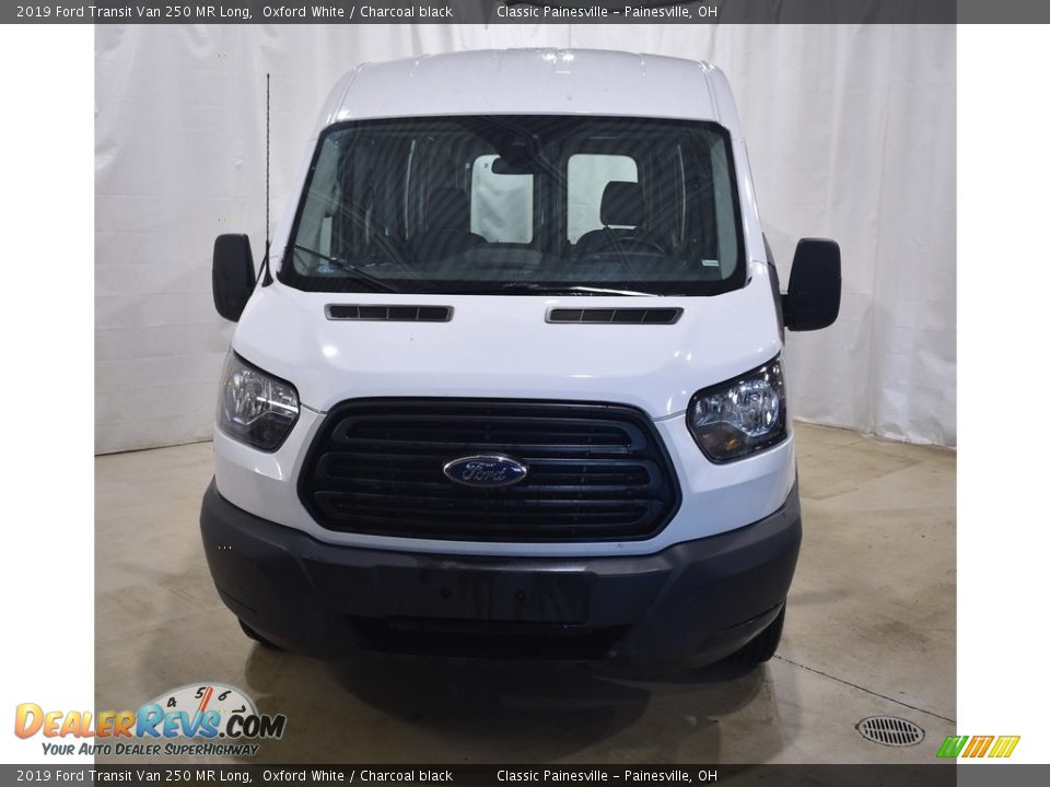 2019 Ford Transit Van 250 MR Long Oxford White / Charcoal black Photo #4