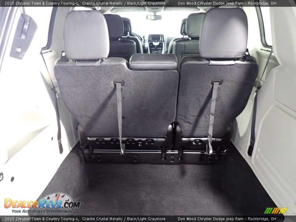 2015 Chrysler Town & Country Touring-L Granite Crystal Metallic / Black/Light Graystone Photo #15