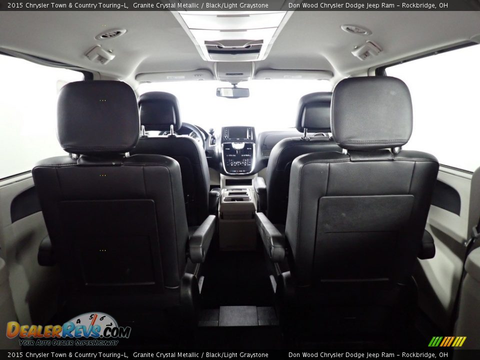 2015 Chrysler Town & Country Touring-L Granite Crystal Metallic / Black/Light Graystone Photo #17
