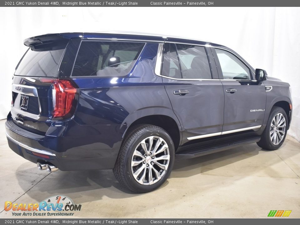 2021 GMC Yukon Denali 4WD Midnight Blue Metallic / Teak/­Light Shale Photo #2