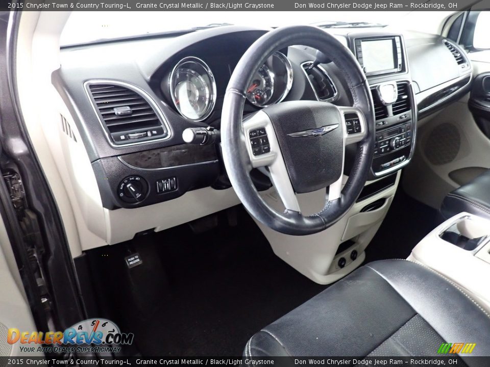 2015 Chrysler Town & Country Touring-L Granite Crystal Metallic / Black/Light Graystone Photo #26