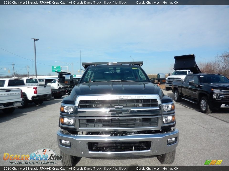 2020 Chevrolet Silverado 5500HD Crew Cab 4x4 Chassis Dump Truck Black / Jet Black Photo #2