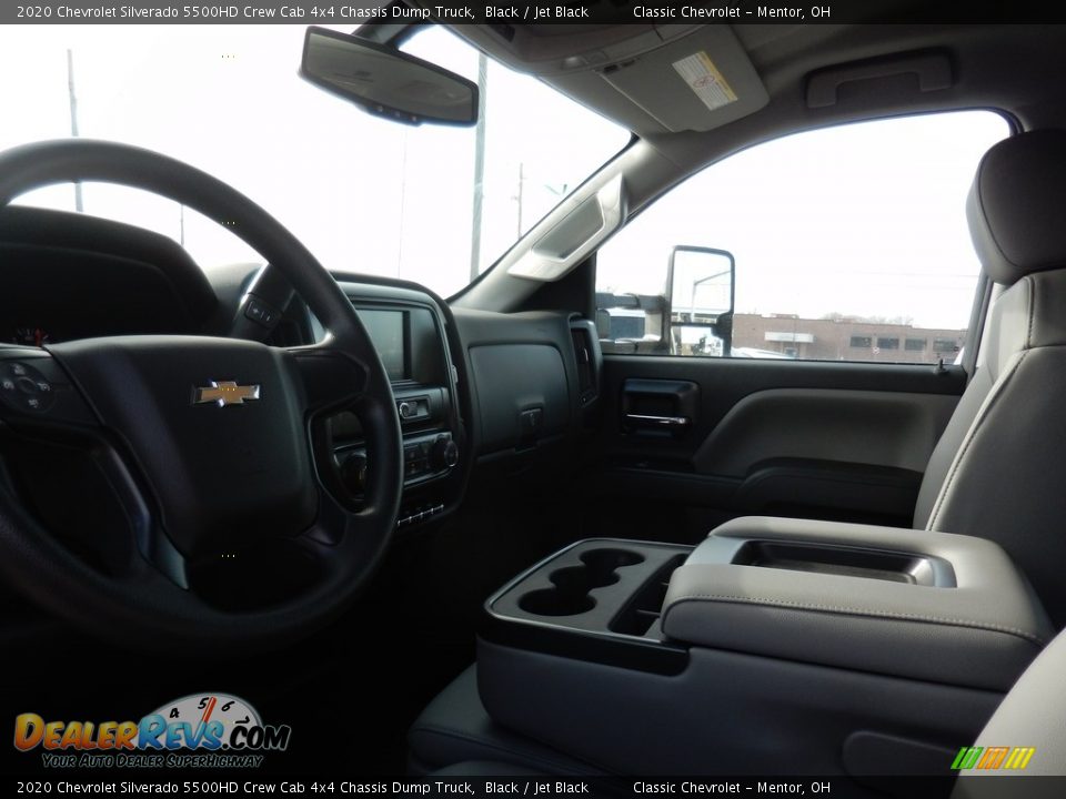 2020 Chevrolet Silverado 5500HD Crew Cab 4x4 Chassis Dump Truck Black / Jet Black Photo #7