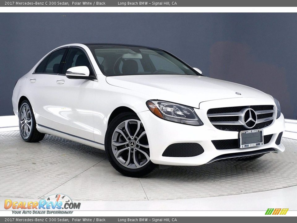 Front 3/4 View of 2017 Mercedes-Benz C 300 Sedan Photo #1