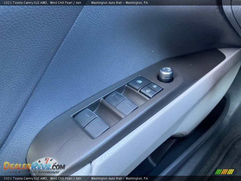 2021 Toyota Camry XLE AWD Wind Chill Pearl / Ash Photo #20