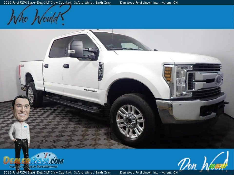 2019 Ford F250 Super Duty XLT Crew Cab 4x4 Oxford White / Earth Gray Photo #1