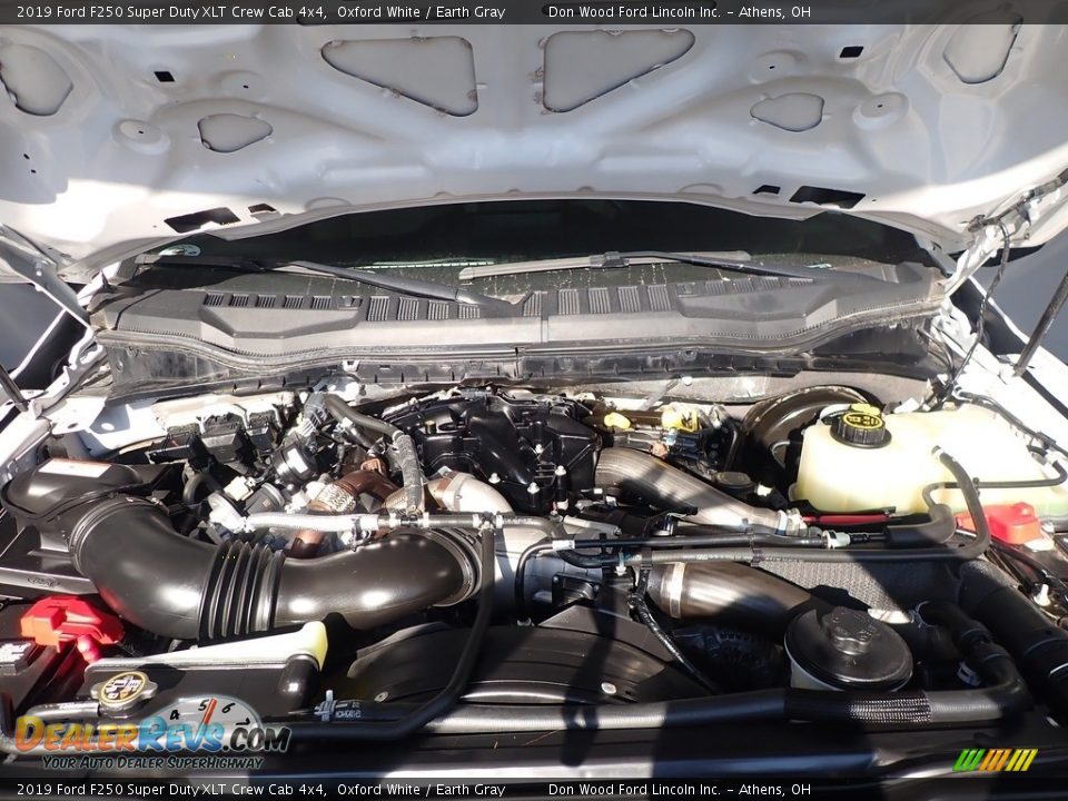 2019 Ford F250 Super Duty XLT Crew Cab 4x4 Oxford White / Earth Gray Photo #6