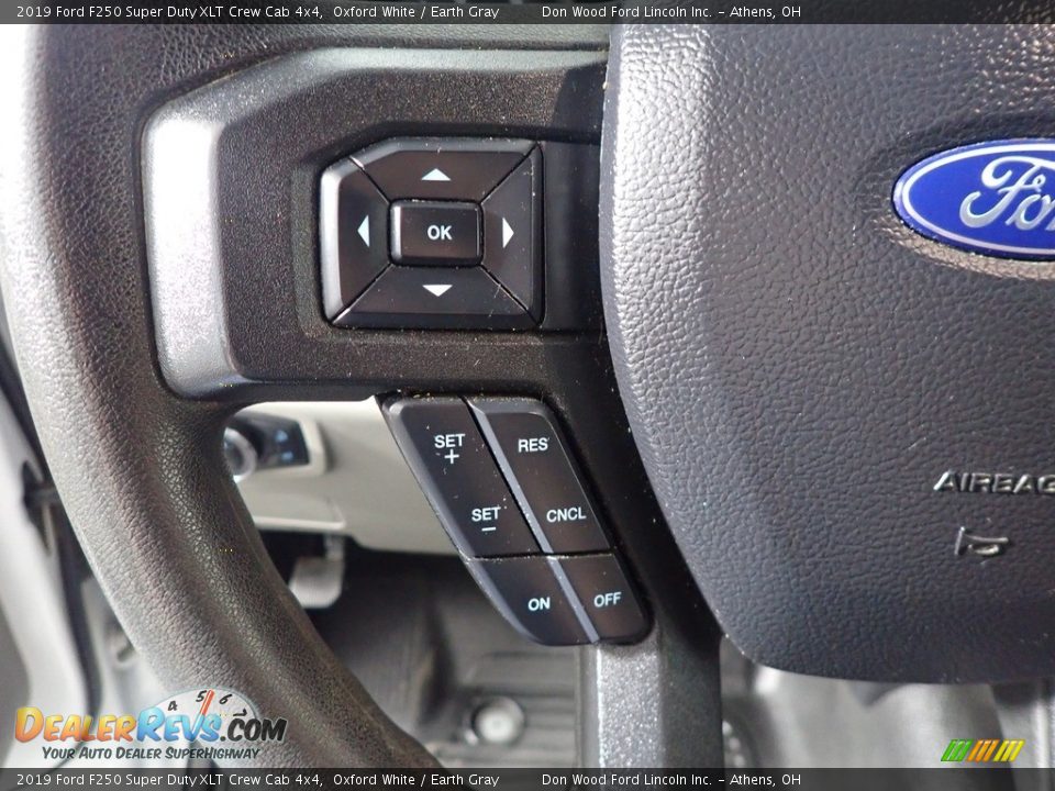 2019 Ford F250 Super Duty XLT Crew Cab 4x4 Oxford White / Earth Gray Photo #28