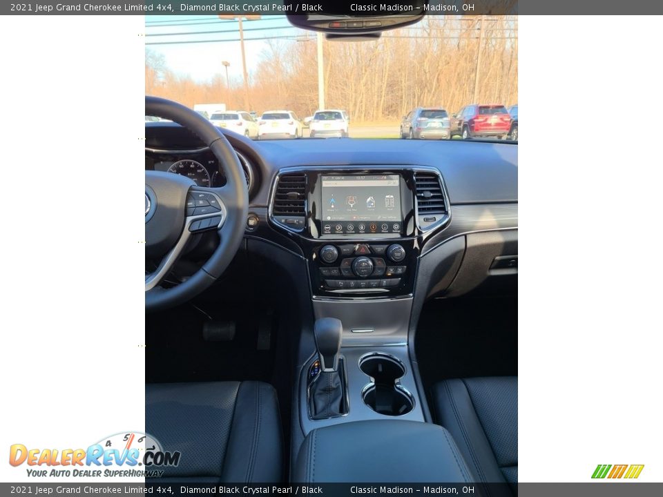 2021 Jeep Grand Cherokee Limited 4x4 Diamond Black Crystal Pearl / Black Photo #6