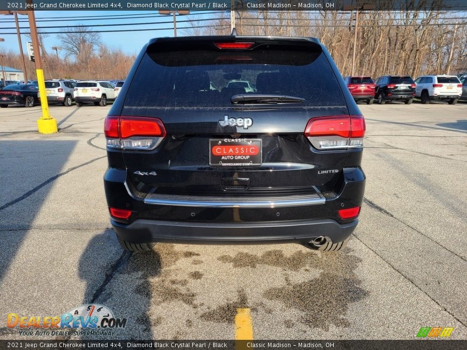 2021 Jeep Grand Cherokee Limited 4x4 Diamond Black Crystal Pearl / Black Photo #10