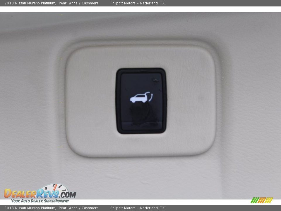 2018 Nissan Murano Platinum Pearl White / Cashmere Photo #25