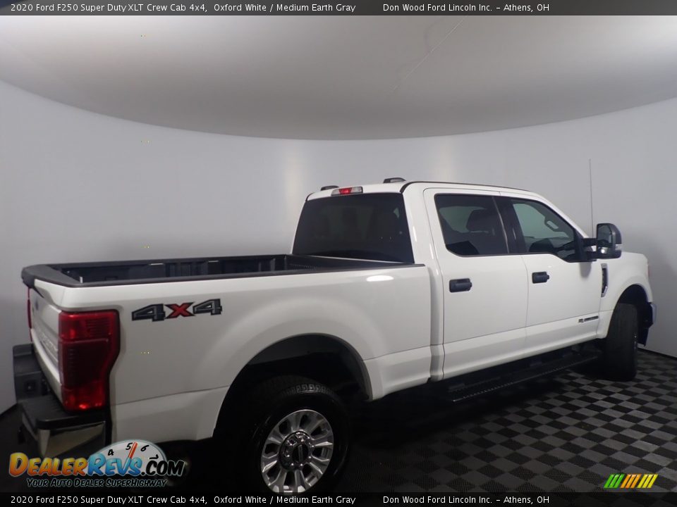 2020 Ford F250 Super Duty XLT Crew Cab 4x4 Oxford White / Medium Earth Gray Photo #14