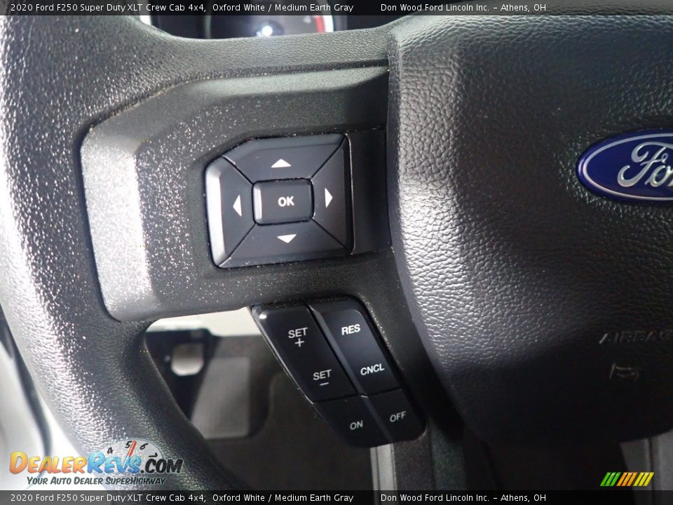 2020 Ford F250 Super Duty XLT Crew Cab 4x4 Oxford White / Medium Earth Gray Photo #24