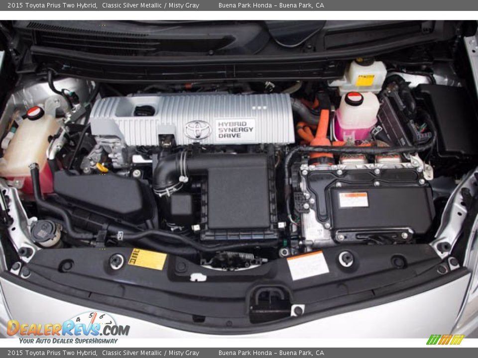 2015 Toyota Prius Two Hybrid Classic Silver Metallic / Misty Gray Photo #30
