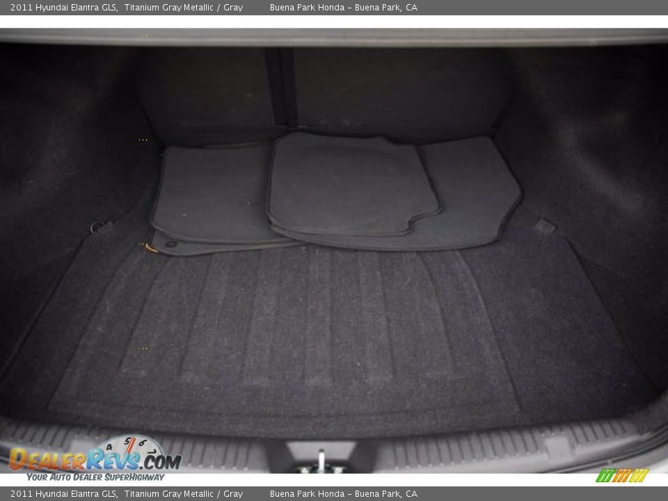 2011 Hyundai Elantra GLS Titanium Gray Metallic / Gray Photo #18