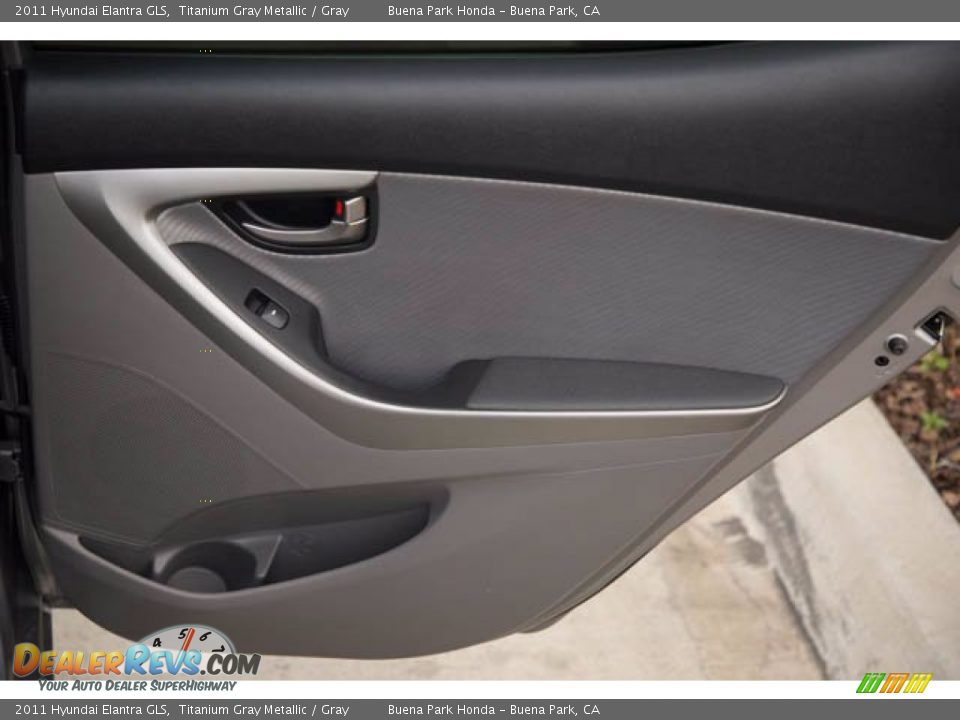 2011 Hyundai Elantra GLS Titanium Gray Metallic / Gray Photo #28