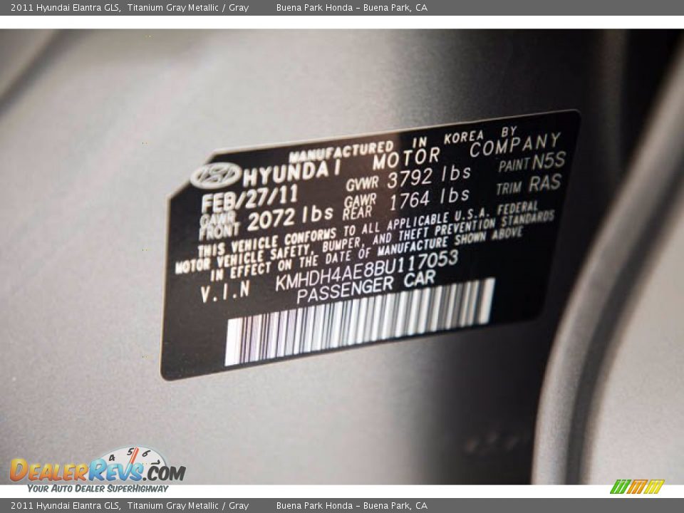 2011 Hyundai Elantra GLS Titanium Gray Metallic / Gray Photo #35
