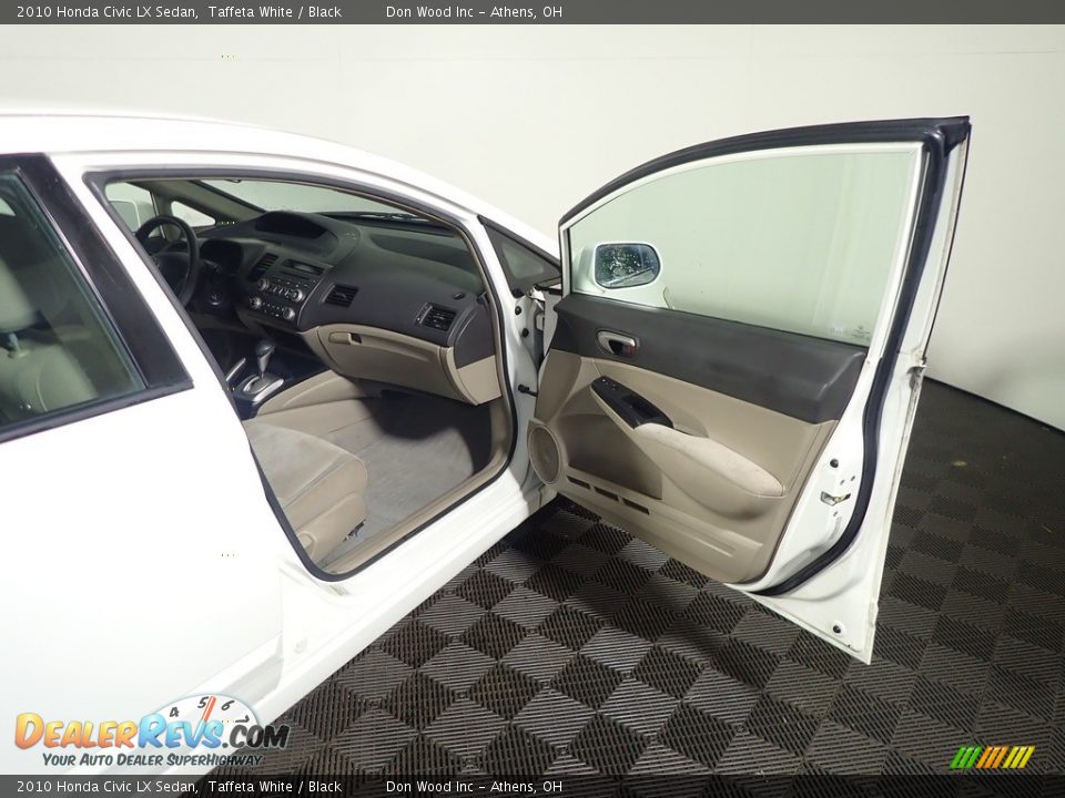 2010 Honda Civic LX Sedan Taffeta White / Black Photo #36