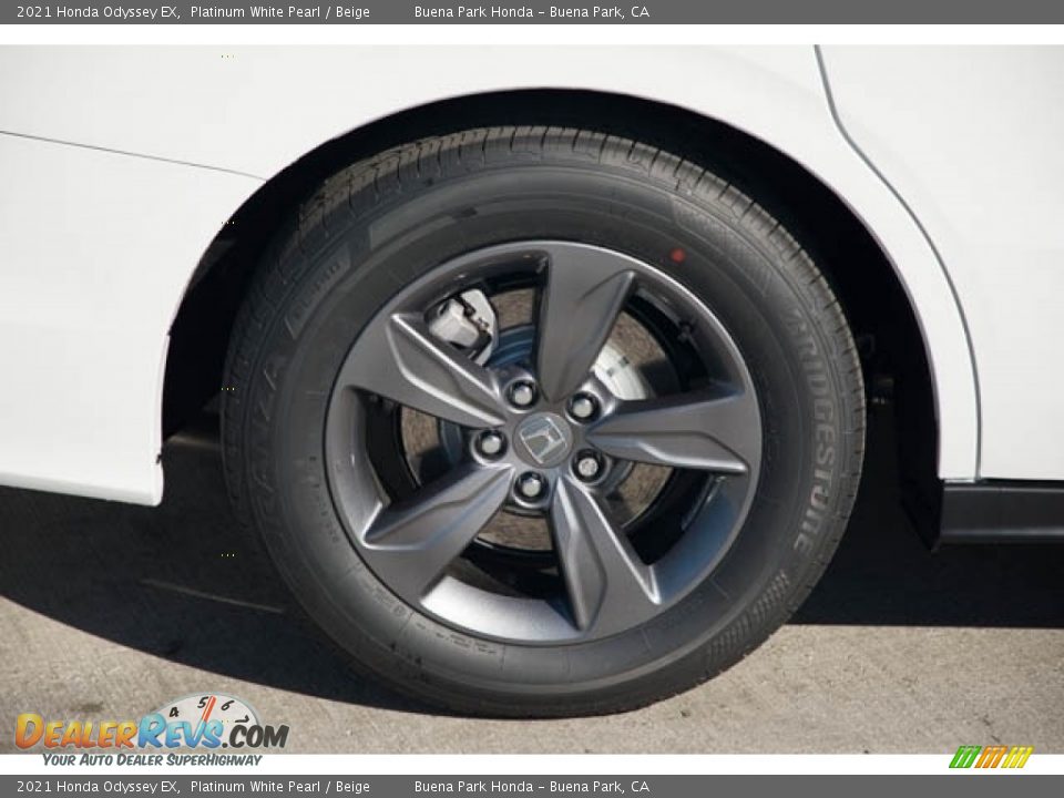 2021 Honda Odyssey EX Platinum White Pearl / Beige Photo #10