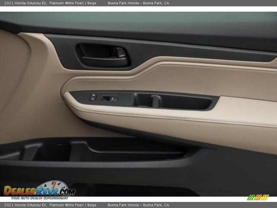 2021 Honda Odyssey EX Platinum White Pearl / Beige Photo #36