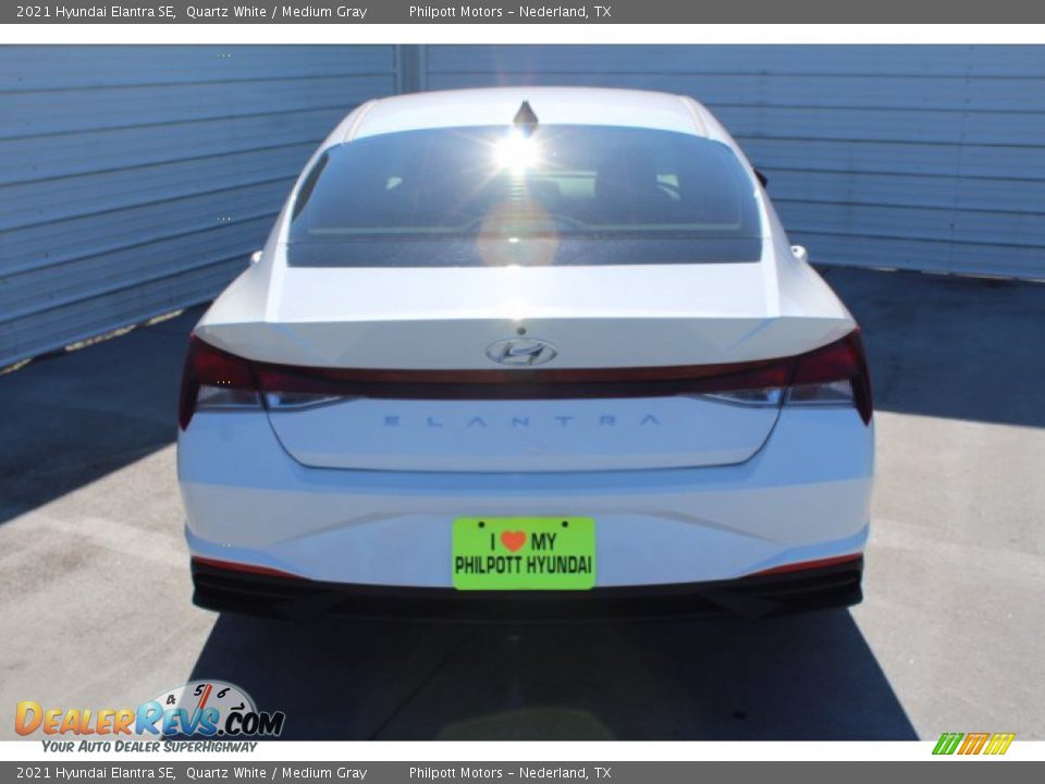 2021 Hyundai Elantra SE Quartz White / Medium Gray Photo #7