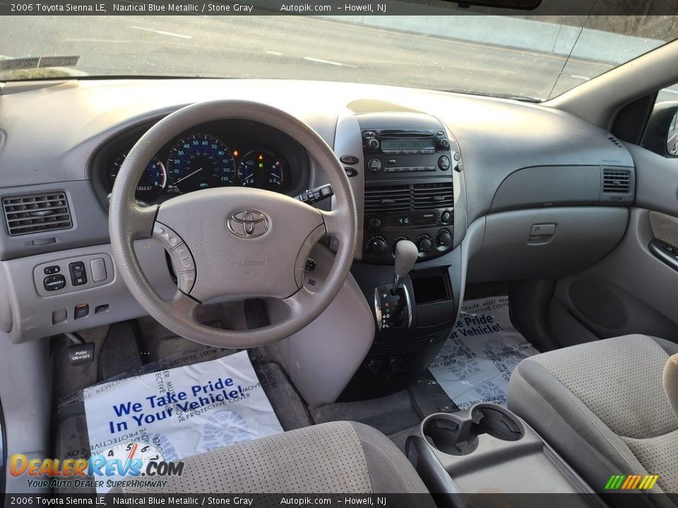 2006 Toyota Sienna LE Nautical Blue Metallic / Stone Gray Photo #10