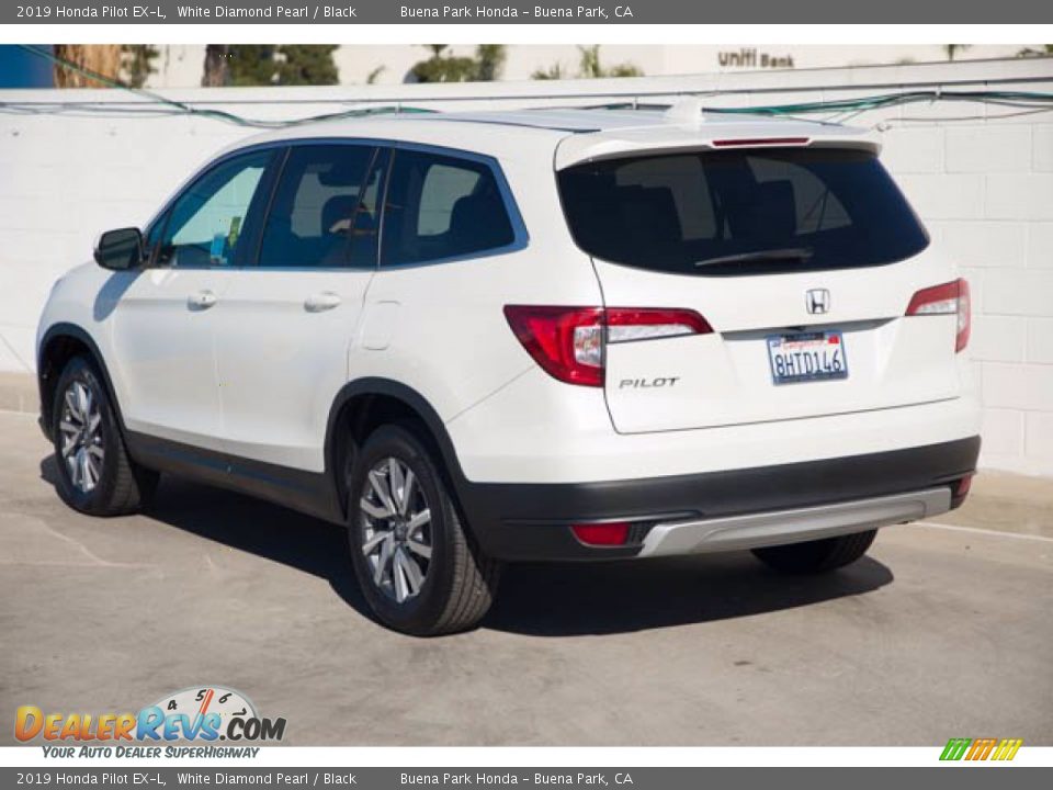 2019 Honda Pilot EX-L White Diamond Pearl / Black Photo #2