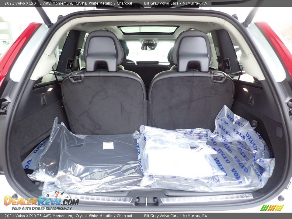 2021 Volvo XC90 T5 AWD Momentum Trunk Photo #3