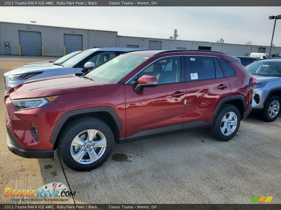 2021 Toyota RAV4 XLE AWD Ruby Flare Pearl / Black Photo #1