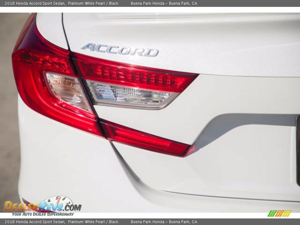 2018 Honda Accord Sport Sedan Platinum White Pearl / Black Photo #10