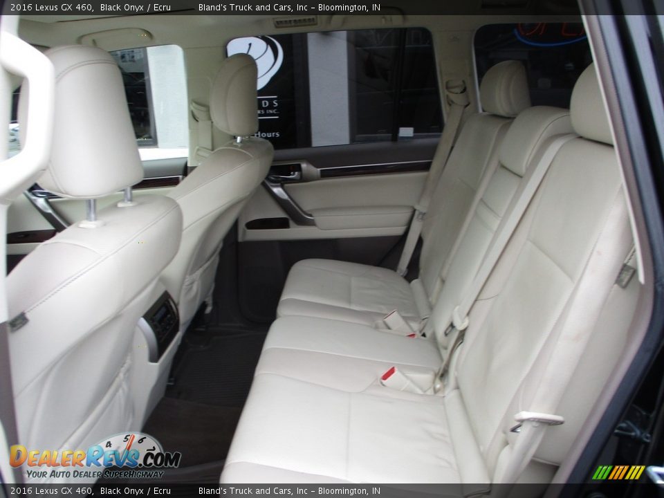 Rear Seat of 2016 Lexus GX 460 Photo #8