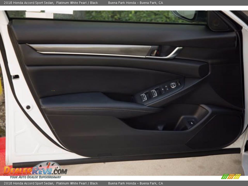 2018 Honda Accord Sport Sedan Platinum White Pearl / Black Photo #28