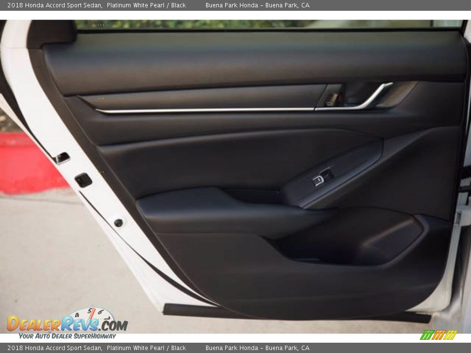 2018 Honda Accord Sport Sedan Platinum White Pearl / Black Photo #30