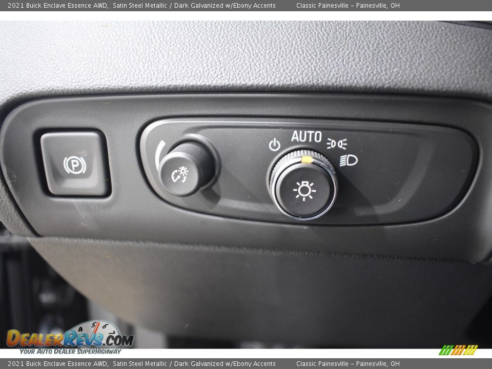 Controls of 2021 Buick Enclave Essence AWD Photo #10