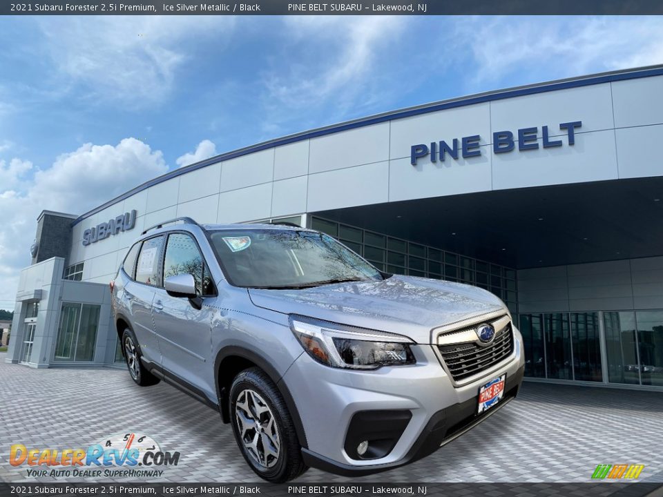 2021 Subaru Forester 2.5i Premium Ice Silver Metallic / Black Photo #1