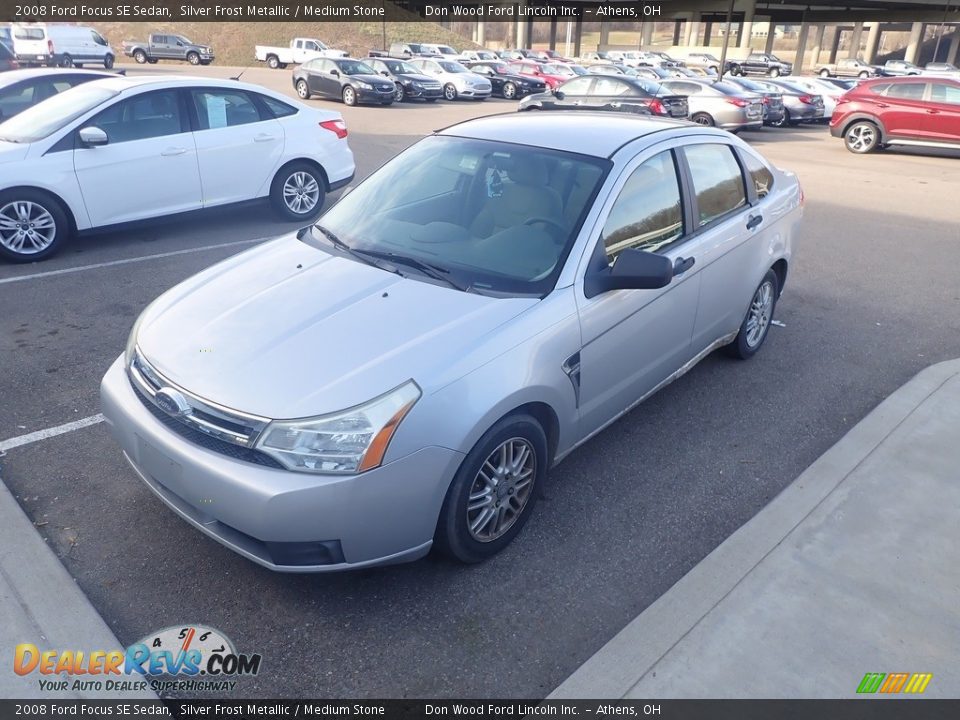 2008 Ford Focus SE Sedan Silver Frost Metallic / Medium Stone Photo #6