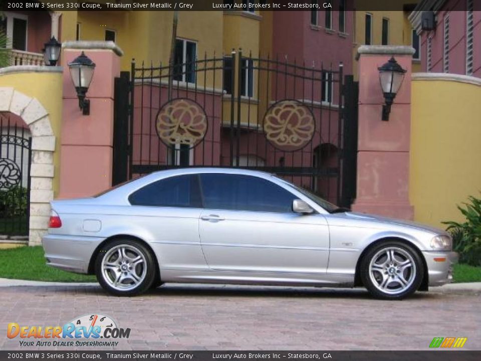 2002 BMW 3 Series 330i Coupe Titanium Silver Metallic / Grey Photo #9