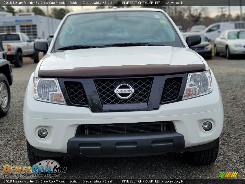 2018 Nissan Frontier SV Crew Cab Midnight Edition Glacier White / Steel Photo #2