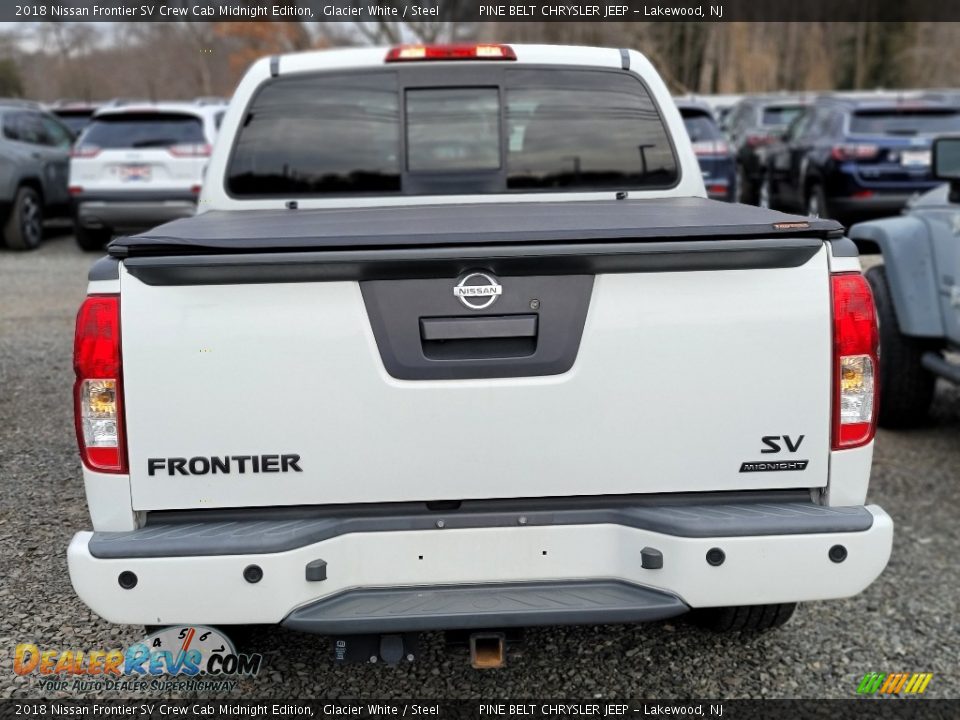 2018 Nissan Frontier SV Crew Cab Midnight Edition Glacier White / Steel Photo #4